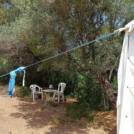 Art Claudia Farm stay L'Ametlla de Mar